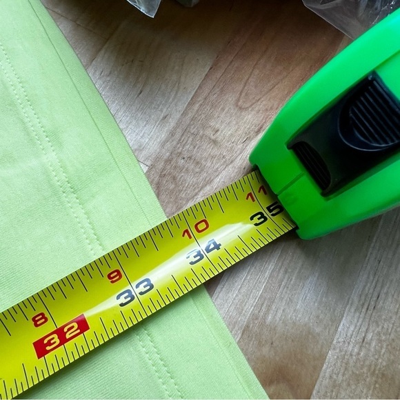 NEW Girlfriend Collective Electric Lime‎ Cupro Crewneck Tee Unisex 11 Men's 5XL - Picture 6 of 7